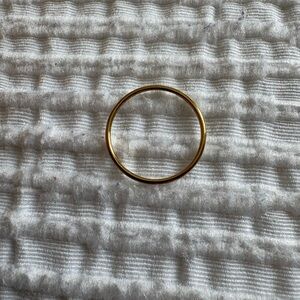 Elegant Gold Ring